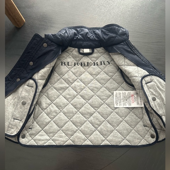 Burberry puffer jacket size 6m - Picture 2 of 5